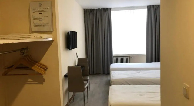Трёхместный номер Standard Slina Hotel Brussels