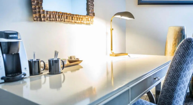Suite The Delafield Hotel