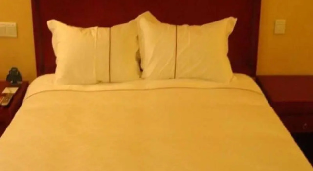 GreenTree Inn Xuzhou North Minzhu Road Hotel, Prenota Hotel Quan Shan 