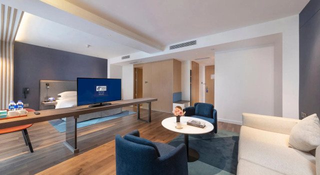 Двухместный люкс Holiday Inn Express E'Mei Qiliping by IHG