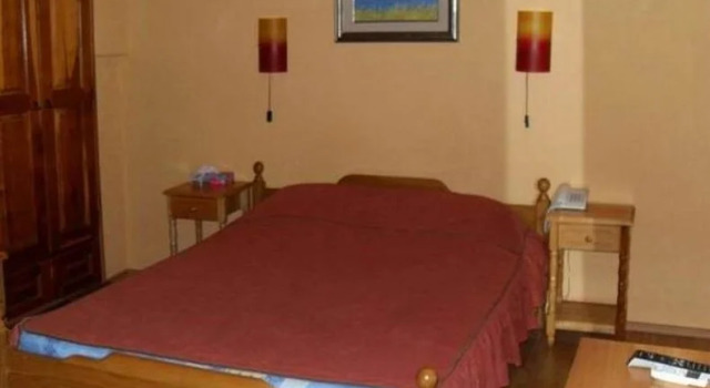 Hotel Ideal, Book Hotel Hotels in Podgorica County with Parking, Parking