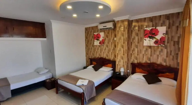 Трёхместный номер Standard Hostal Perla Real Inn