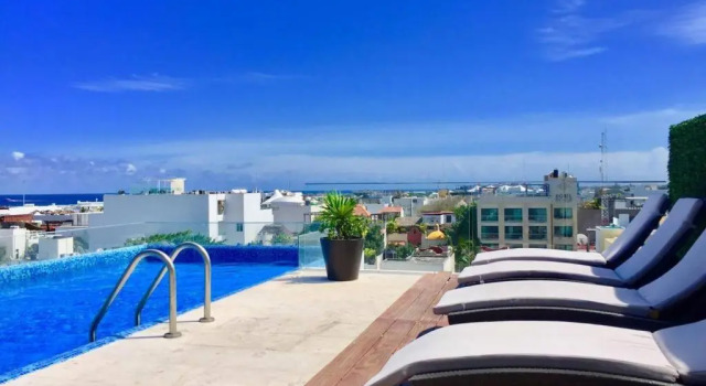 Апартаменты Close To Mamitas Beach, 2 Br for up to 5 sleeps and Rooftop Pool!