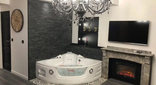Love Room La Parenthèse de Limoux, Rezervovat Apartmán Limoux Corbières
