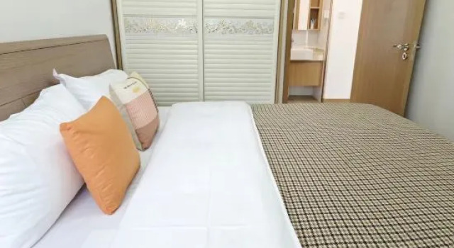 Двухместный люкс с балконом Beihai Yintan Lecheng Meiyu Seascape Apartment Hotel (Yintan Branch)