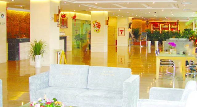 Jinguan Hotel, Prenota Hotel Qiandongnan Cina