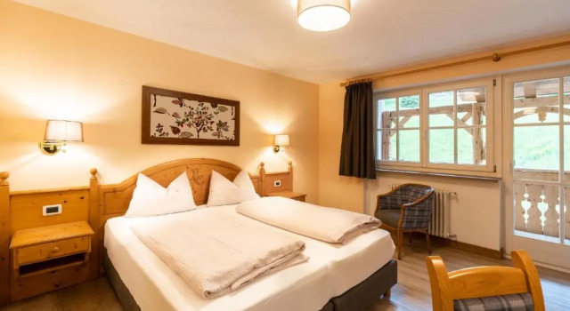 Двухместный номер Deluxe с видом на горы Albergo Conturina