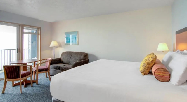 Номер Standard Allred Hotel