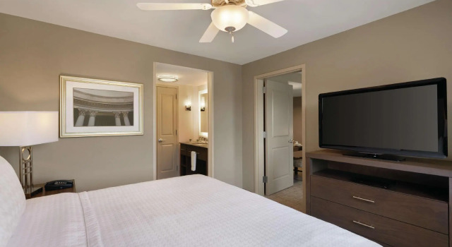 Двухместный люкс Homewood Suites by Hilton - Charlottesville