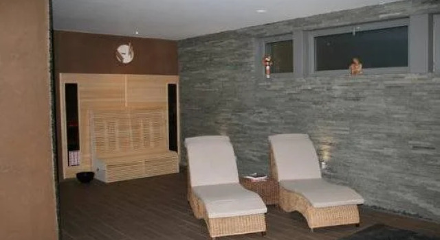 BB Osiam Spa, Prenota Resort Evere Bruxelles