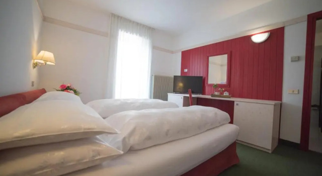 Antico Albergo Stella dItalia, Забронировать Отель Отели Фольгария 3 звезды, рядом с Фольгария — Фьорентини, 3*
