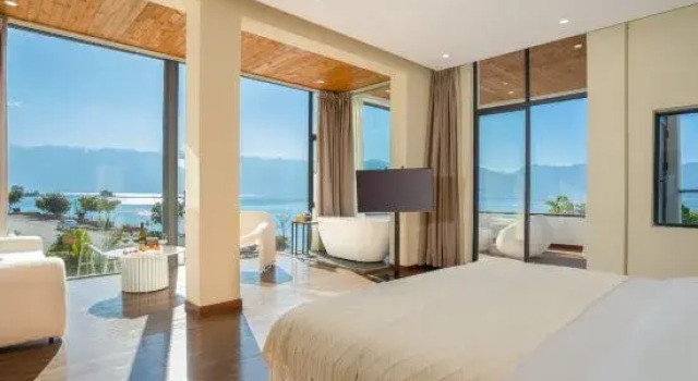 Luxury suite Dali Qixi • Sicilia Inn │ Scenic Apartment