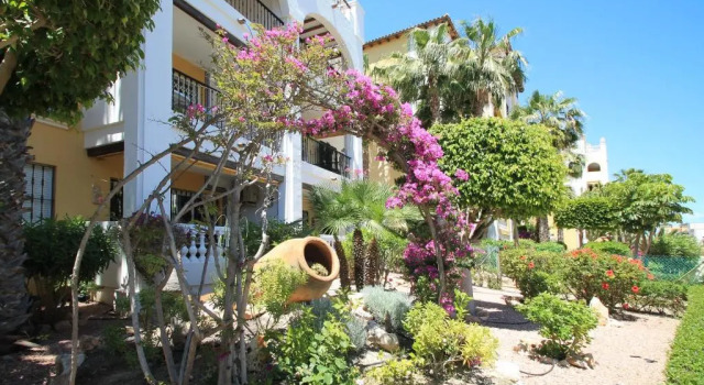Апартаменты Precioso apartamento en centro de Torrevieja