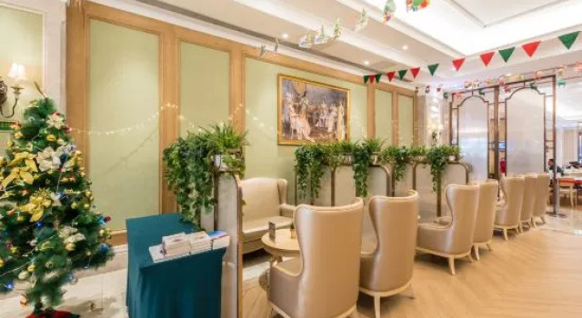 Vienna Hotel Suzhou Railway Station, Book Hotel Hoteller i Suzhou med parkering, Parkering