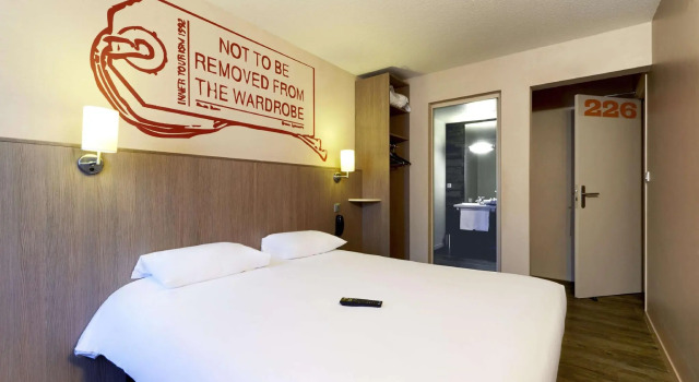 Двухместный номер Standard Brit Hotel Essentiel Cholet