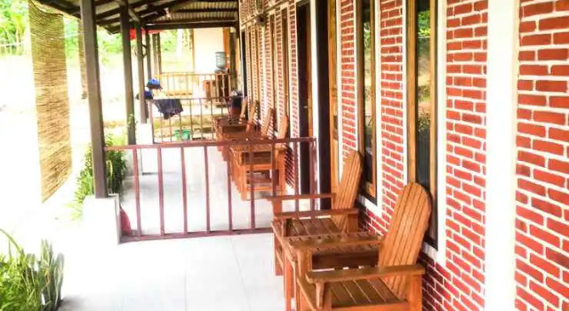 Penginapan Srikandi Sawarna Homestay, Book Hotel Cisolok West Java