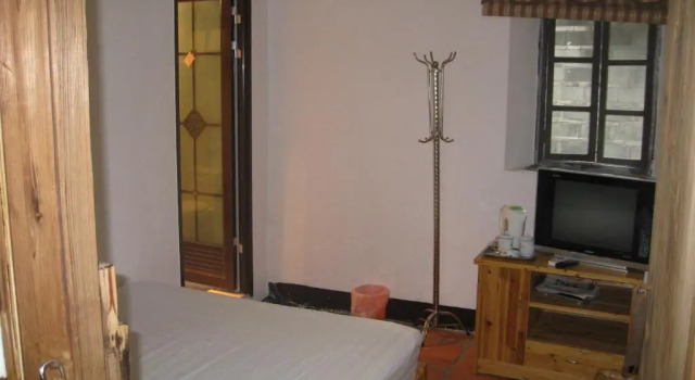 Двухместный номер Standard Nanjing Tulou Qingdelou Inn