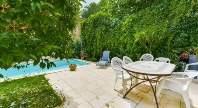 Вилла MAGNIFIQUE VILLA À 10 MINUTES À PIED DU CENTRE-VILLE D'AVIGNON WiFI GRATUIT