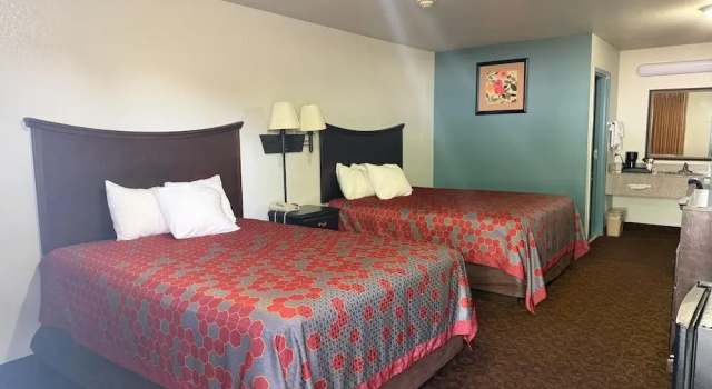 Четырёхместный номер Deluxe The Magnolia Hotel Searcy