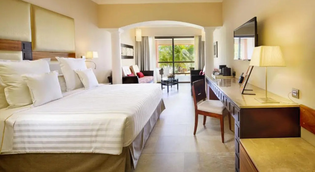 Полулюкс Premium Level oceanfront Barceló Maya Beach - All Inclusive