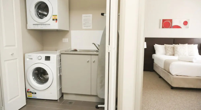 Апартаменты Centrepoint Apartments Griffith