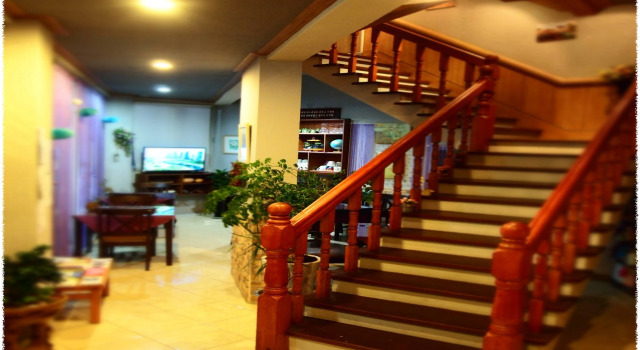 Elmar Guesthouse - Hostel, Prenota Ostello Pyoseon Seogwipo