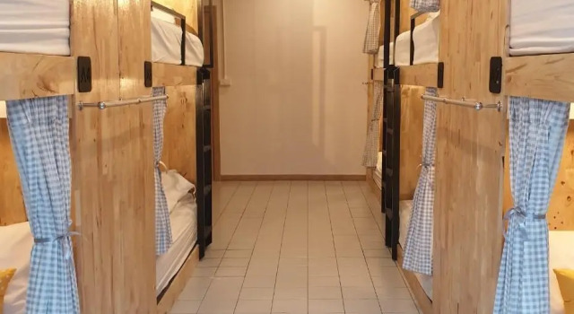 Кровать в общем номере Lemonap Hostel