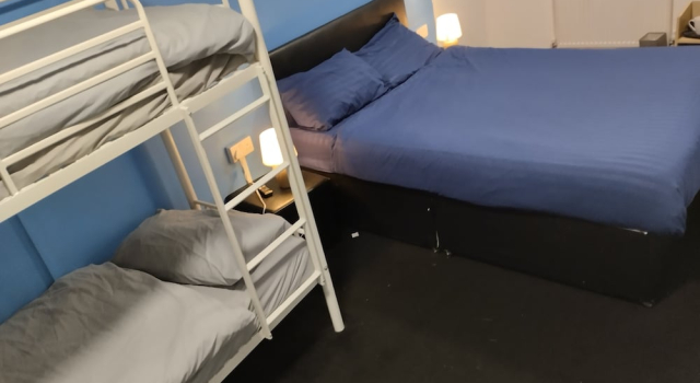 Четырёхместный номер Standard Hotel Vibes