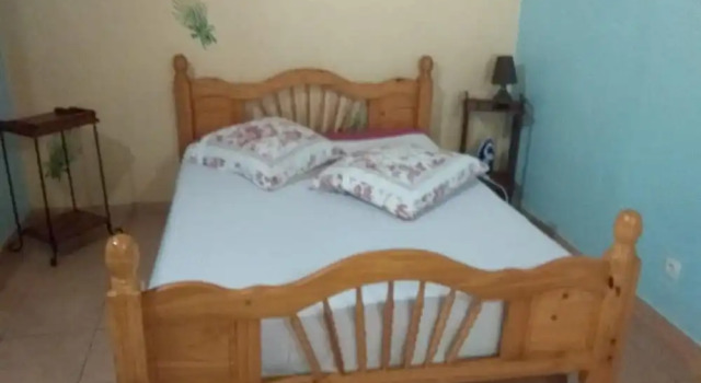 Apartment With one Bedroom in Le Gosier, With Wonderful Mountain View,, Rezerwuj Apartament Le Gosier Grande-Terre