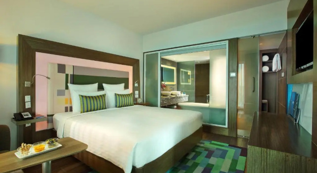 Люкс Executive Novotel Chennai Sipcot