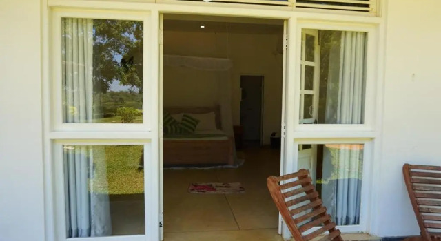 Blue Lake Ridge, Book Hotel Maha Oya Ampara District
