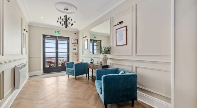 Апартаменты 3 Croft House - Beach Front Sea Views Parking