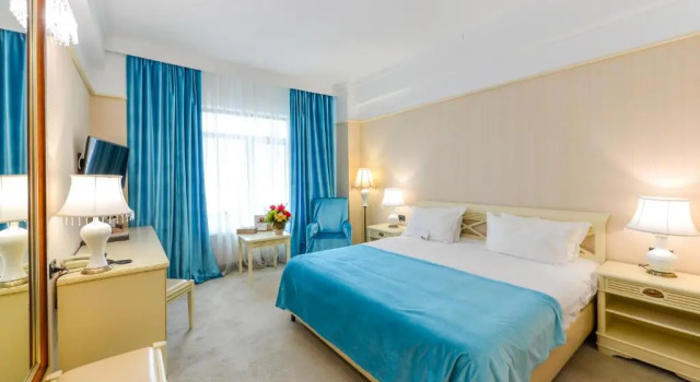 Двухместный номер Premium Phoenicia Grand Hotel