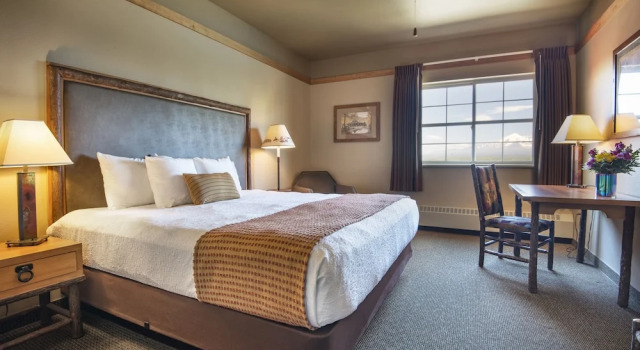 Copper River Princess Wilderness Lodge, Rezerwuj Hotel Copper Center 