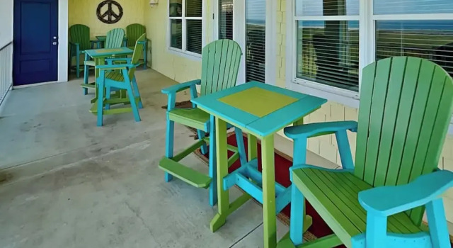 Beachside Blue Sailfish by Ryson Vacation Rentals
