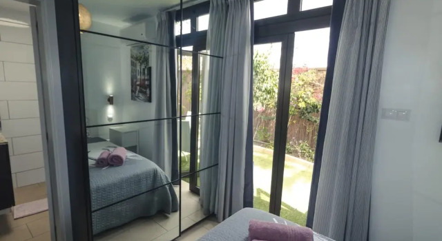 Deluxe Villa With Tropical Garden Gitj, Забронировать Вилла Виллы Плайя дель Инглес, рядом с Cita Shopping Center, Вилла