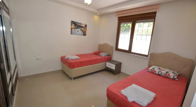 Luxury 5 Bedroom Villa With Communal Pool, Alanya Villa 1038, Забронировать Вилла Коттеджи Побережья Алании, Коттедж