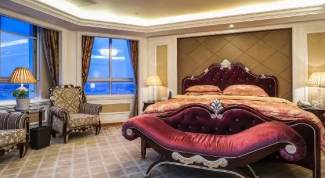 Люкс Presidential Country Garden Europe City Phoenix Hotel