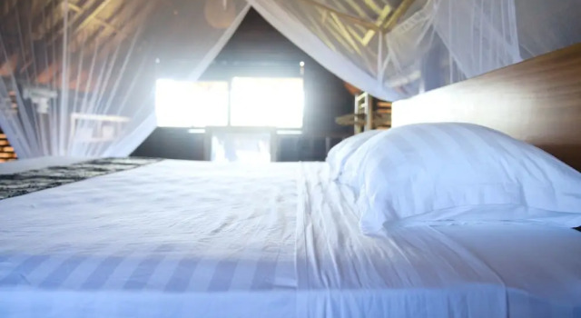 Naia Villas and Bungalows Sumbawa, Buchen Sie Hotel Sekongkang Sumbawa