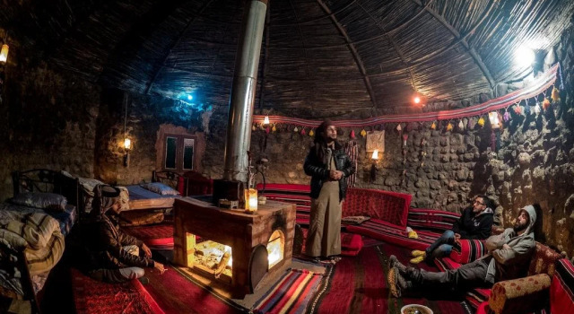 Petra bedouin house, Book Hotel Hotels in Petra with Parking, Parking