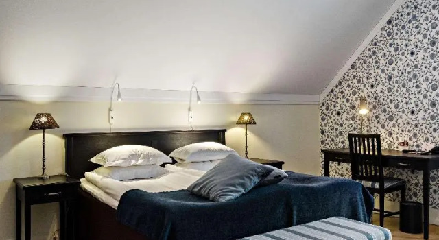 Полулюкс Best Western Plus Edward Hotel