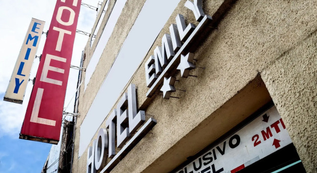Hotel Emily, Prenota Hotel Hotel a El Bajio con parcheggio, Parcheggio