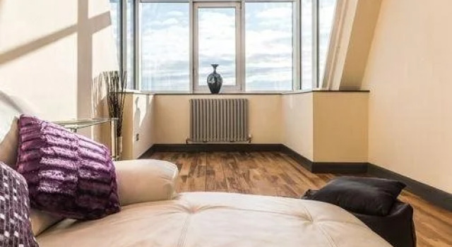 Shelton House Apartment