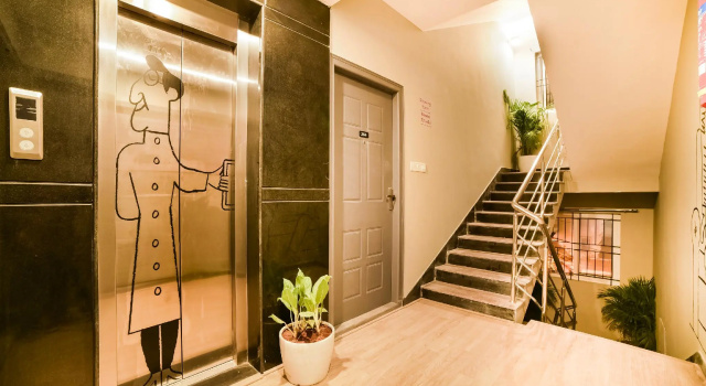 Townhouse Varthur Main Road Near Nexus Whitefield, Забронировать Отель Бизнес-отели штата Карнатаки, 4* 5*