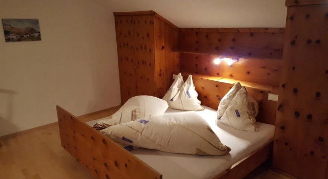 Gästehaus Barbara, Rezerwuj Hotel Hotele w Tyrol z parkingiem, Parking
