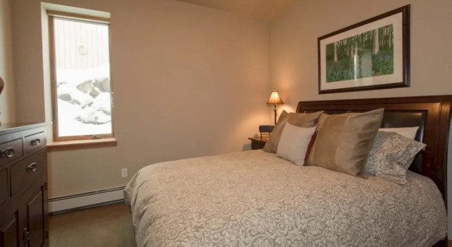 Handpicked at Rendezvous in Winter Park, Забронировать Отель Винтер Парк Winter Park - Fraser, рядом с Лыжный подъёмник Discovery