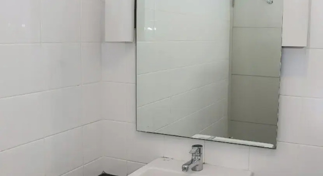 Номер Deluxe Capital O 93347 Glodok Inn By NAM Near Glodok Plaza