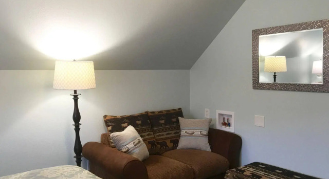 The Torch Lake Bed and Breakfast, Buchen Sie Bed & Breakfast SPA-Hotels in Central Lake, SPA