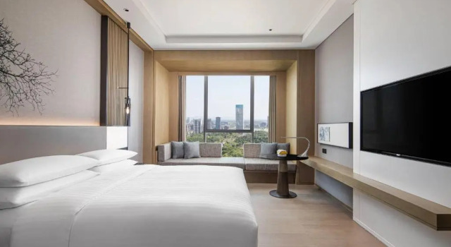 Номер Executive Courtyard by Marriott Chengdu South