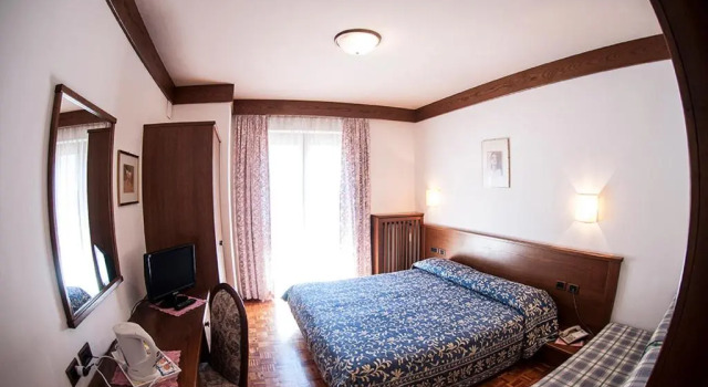 Номер Standard Hotel Carlone